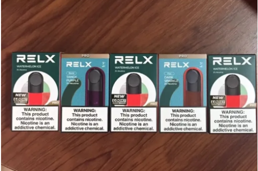 relx悦刻五代幻影，潮流酷炫的设计，值得推荐入手！